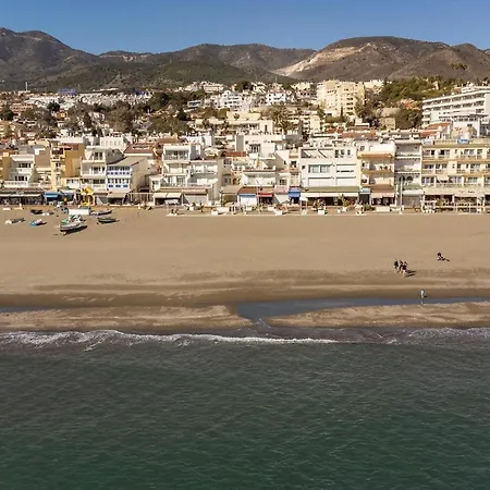 Appartamento Amazing Apartment In Torremolinos With Wifi *