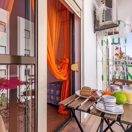 Amazing Apartment In Torremolinos With Wifi * Torremolinos